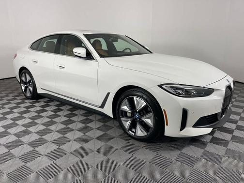 Alpine White 2023 BMW i4 Gran Coupe eDrive35
