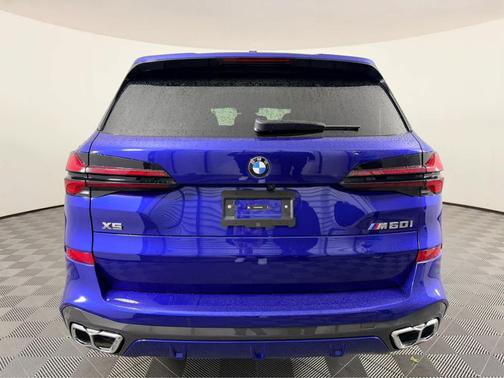 2026 BMW X5 M60i