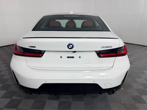 2026 BMW 330 xDrive NA