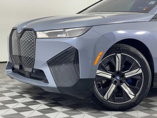 2022 BMW iX xDrive50