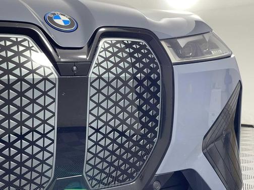 2022 BMW iX xDrive50