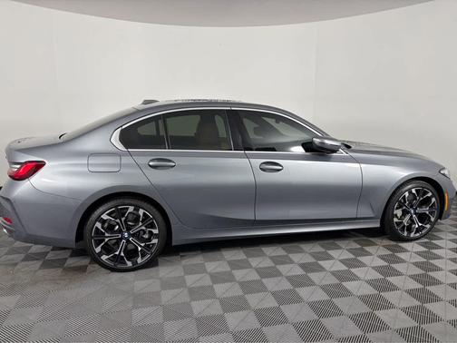 2025 BMW 330 330i Sedan