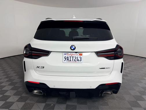 2022 BMW X3 xDrive30i