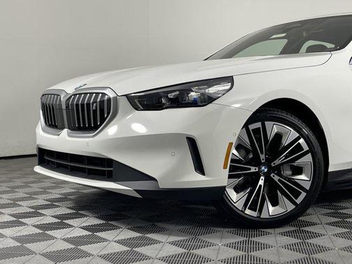 2026 BMW i5 eDrive40