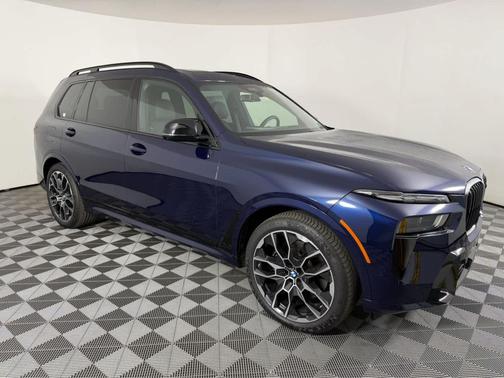 2026 BMW X7 M60i