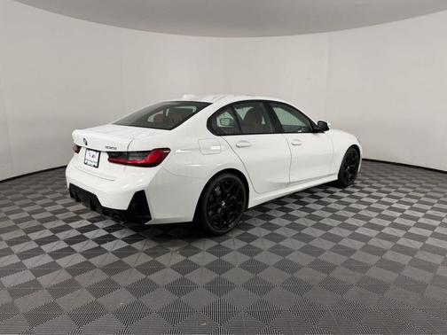 2026 BMW 330 xDrive NA