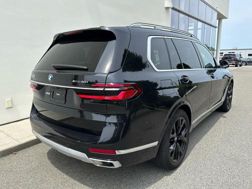 2023 BMW X7 xDrive40i