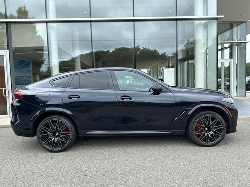 2024 BMW X6 M Base (A8)