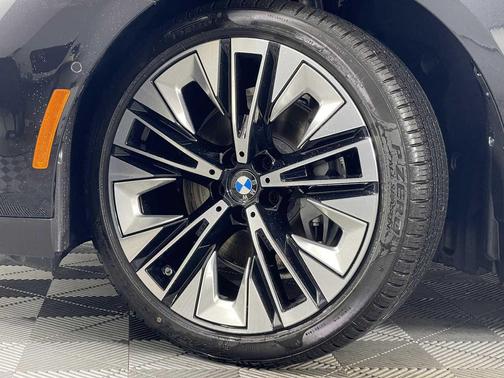 2026 BMW i5 eDrive40