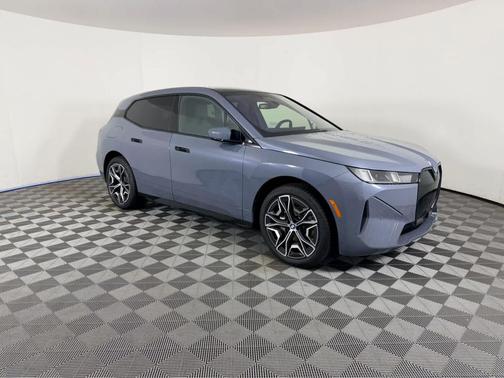 2026 BMW iX xDrive60