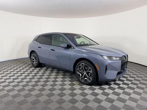 2026 BMW iX xDrive60