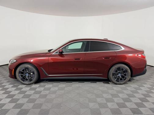 Aventurin Red Metallic 2023 BMW i4 Gran Coupe eDrive35