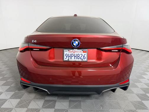 Aventurin Red Metallic 2023 BMW i4 Gran Coupe eDrive35