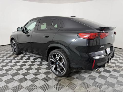Black Sapphire Metallic 2024 BMW X2 M35i