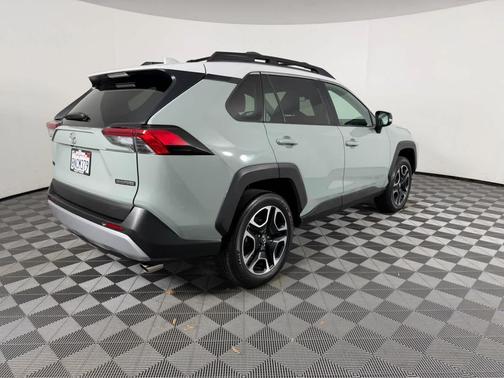 2019 Toyota RAV4 Adventure