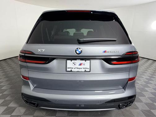 2026 BMW X7 M60i