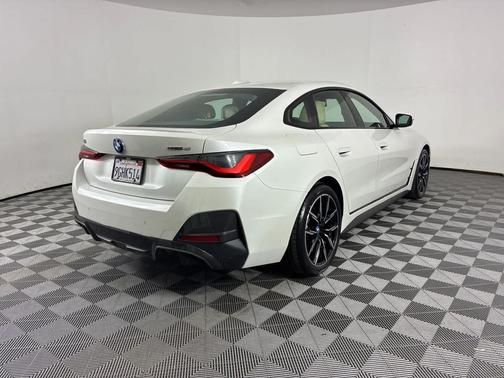 Mineral White Metallic 2023 BMW i4 Gran Coupe eDrive40