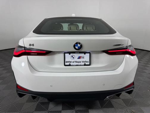 Alpine White 2026 BMW i4 Gran Coupe xDrive40