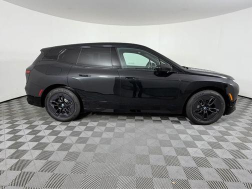 2026 BMW iX xDrive45