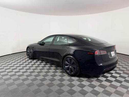 2022 Tesla Model S Dual Motor All-Wheel Drive