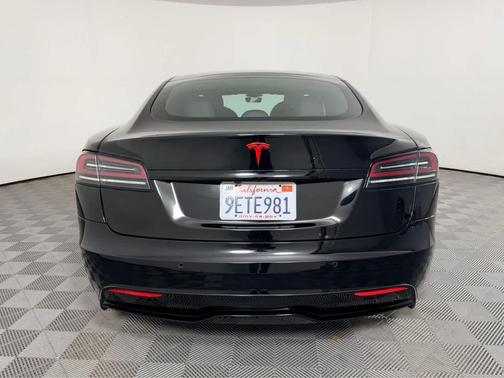 2022 Tesla Model S Dual Motor All-Wheel Drive