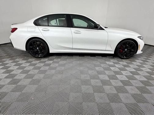 2026 BMW 330 xDrive NA