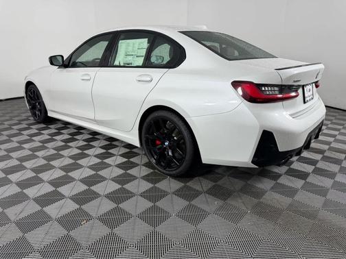 2026 BMW 330 xDrive NA