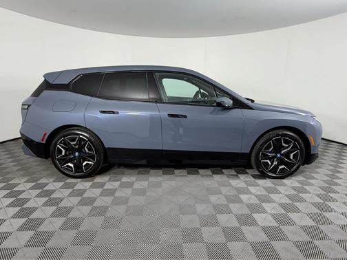 2023 BMW iX xDrive50