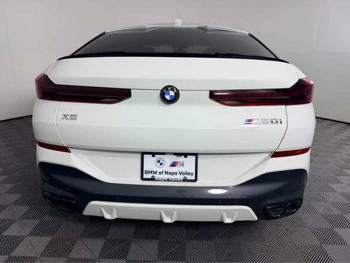 2026 BMW X6 M60i