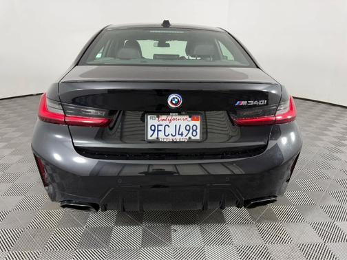 2023 BMW M340 i xDrive