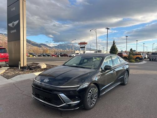 2025 Hyundai SONATA Hybrid Limited