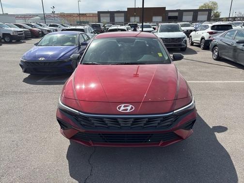2025 Hyundai ELANTRA SEL Sport