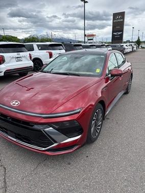 2025 Hyundai SONATA Hybrid Limited