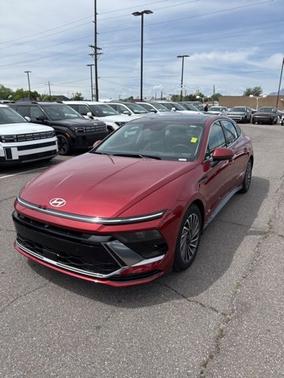 2025 Hyundai SONATA Hybrid Limited