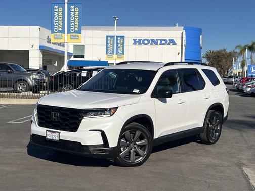 2023 Honda Pilot Sport