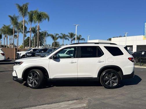 2023 Honda Pilot Sport