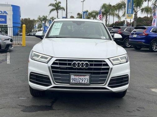 Ibis White 2018 Audi Q5 2.0T Premium Plus