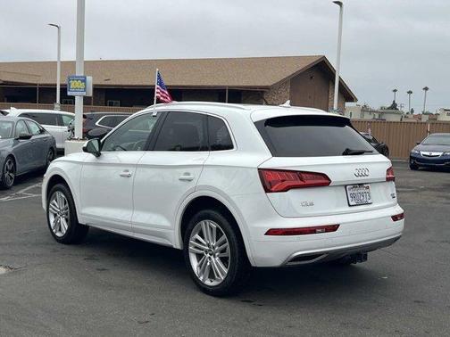 Ibis White 2018 Audi Q5 2.0T Premium Plus