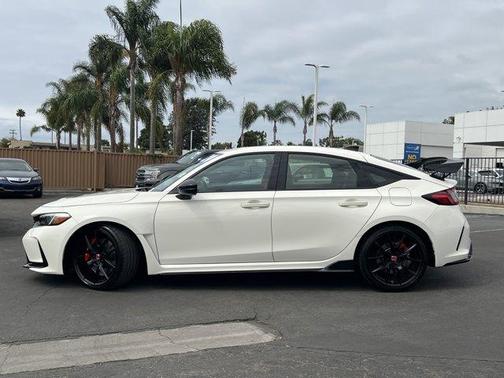 2024 Honda Civic Type R Base