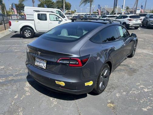 2022 Tesla Model 3 Base