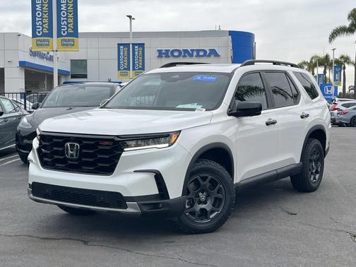 2025 Honda Pilot TrailSport