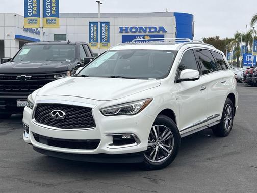 Majestic White 2019 INFINITI QX60 Luxe