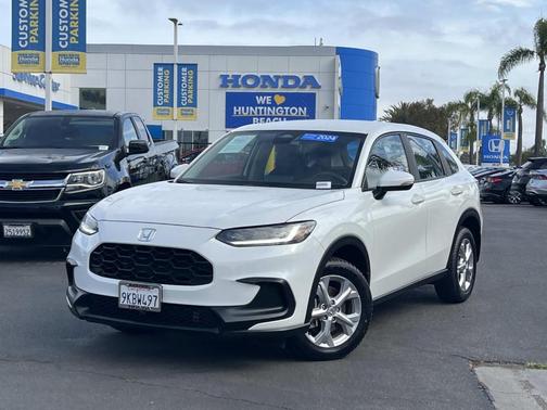 Platinum White 2024 Honda HR-V LX