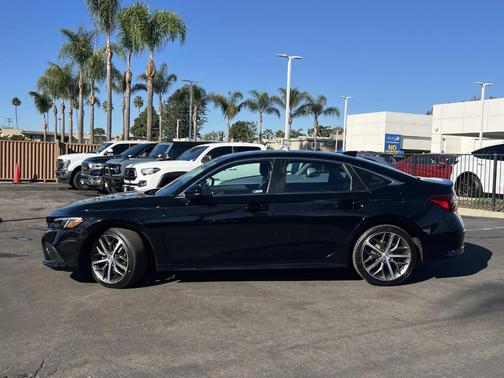 2022 Honda Civic Touring