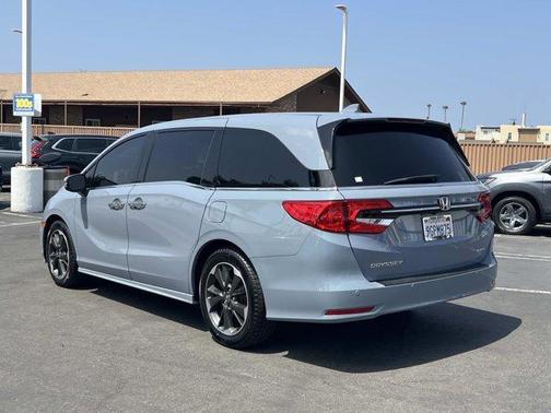 Gray Pearl 2023 Honda Odyssey Elite