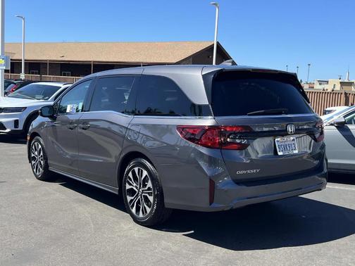 2025 Honda Odyssey Elite