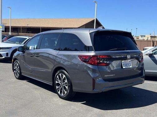 2025 Honda Odyssey Elite