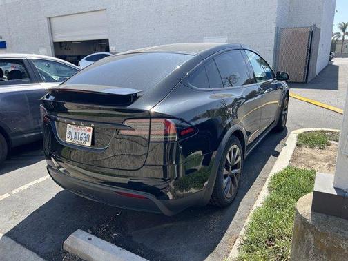 2024 Tesla Model X Base