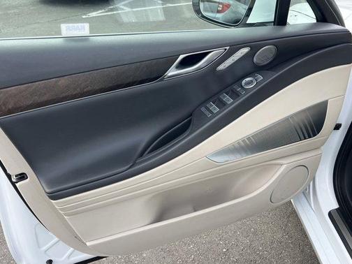 2022 Genesis G80 2.5T