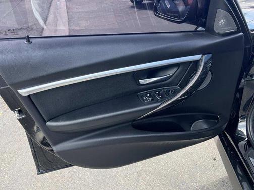 Black Sapphire Metallic 2018 BMW 340 i